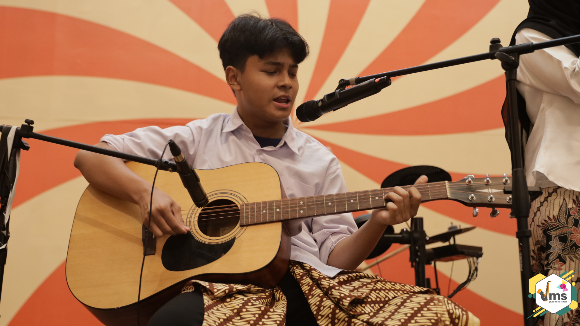 Les Gitar Anak Jakarta Timur – Private Metode Menyenangkan